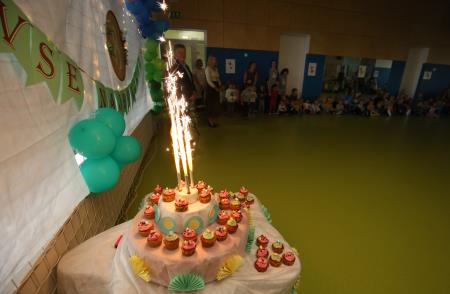 OSEM LET VRTCA CERKNICA 16 FOTO ARHIV VRTCA